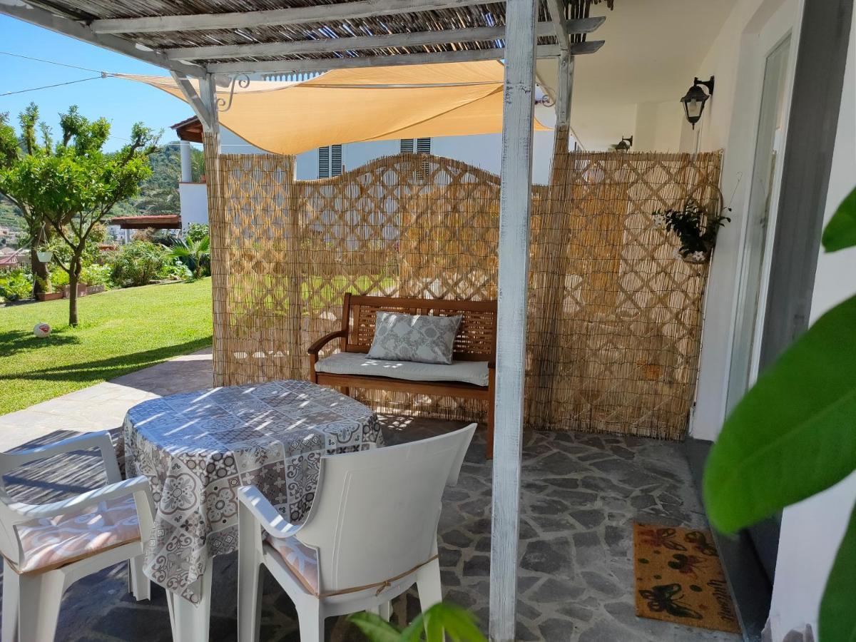 Il Giardino Lägenhet Barano dʼIschia Exteriör bild