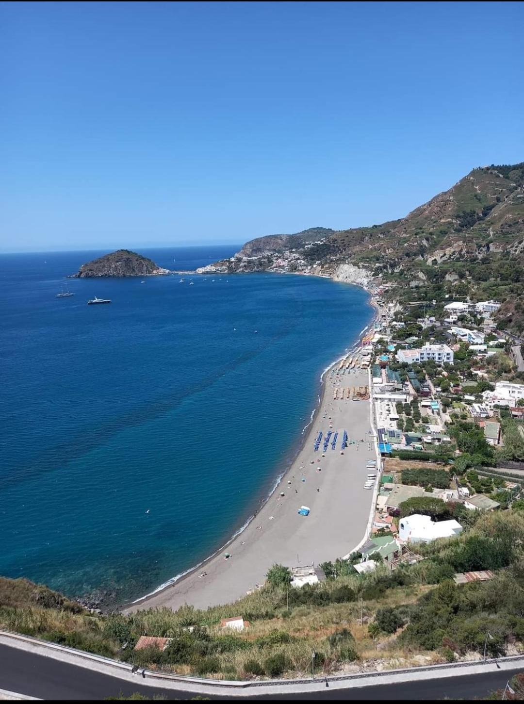 Il Giardino Lägenhet Barano dʼIschia Exteriör bild